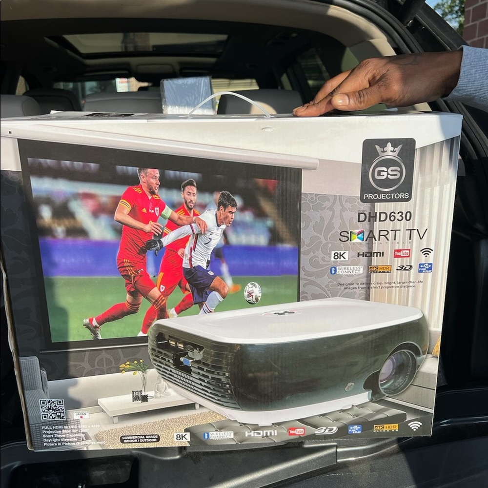 DHD GS smart tv projector